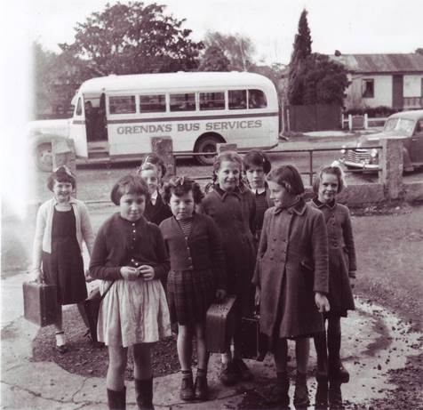 /uploaded_files/media/gallery/1531961390Soon after the school opened in the 1950s the number of students was so high that some students had to be bussed to the church hall in Dandenong for classes..png